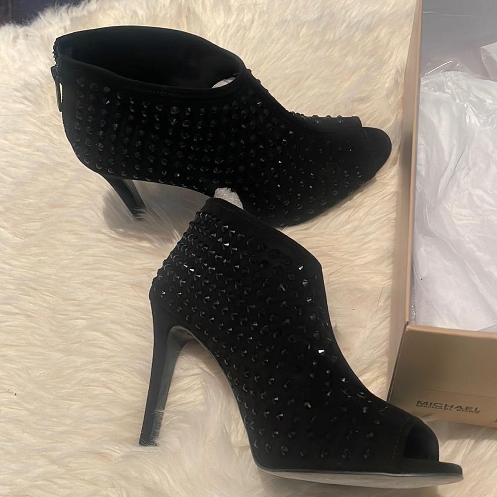 Brand New heeled boot with crystals size 9.5 (40.5)